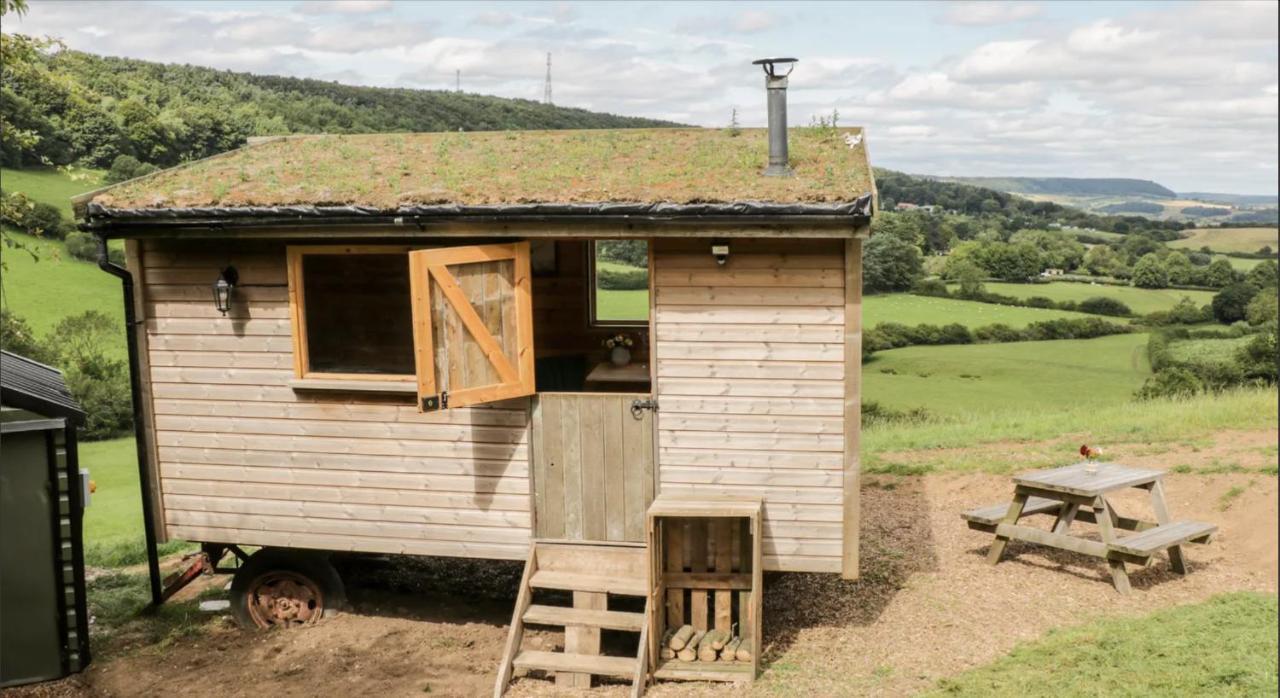 Shepherds Hut By Stepney Stays Scarborough Luaran gambar